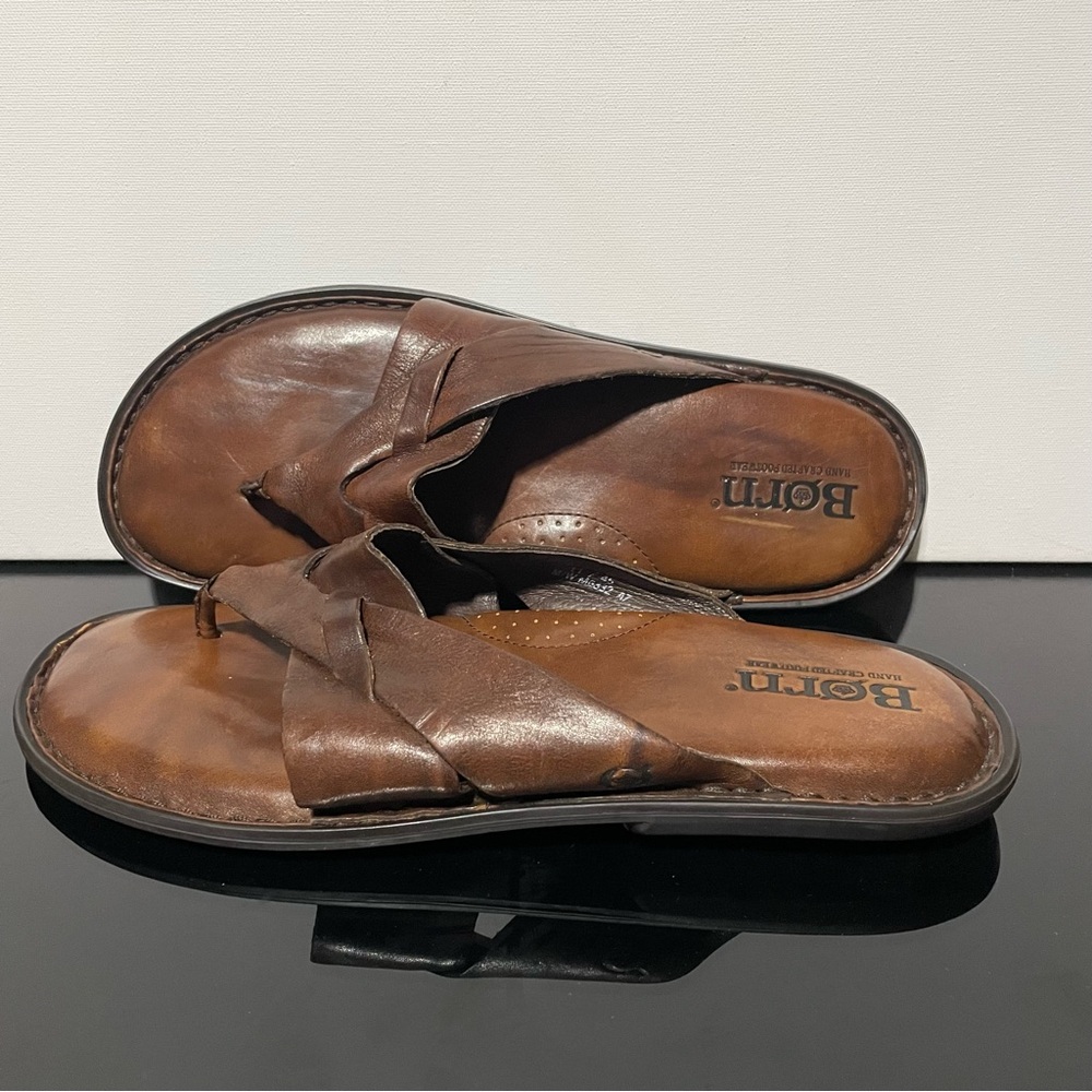 Born Men's 11 Dark Brown Leather Flip-Flops Sandals Crisscross Strap Handcrafted - Picture 2 of 10